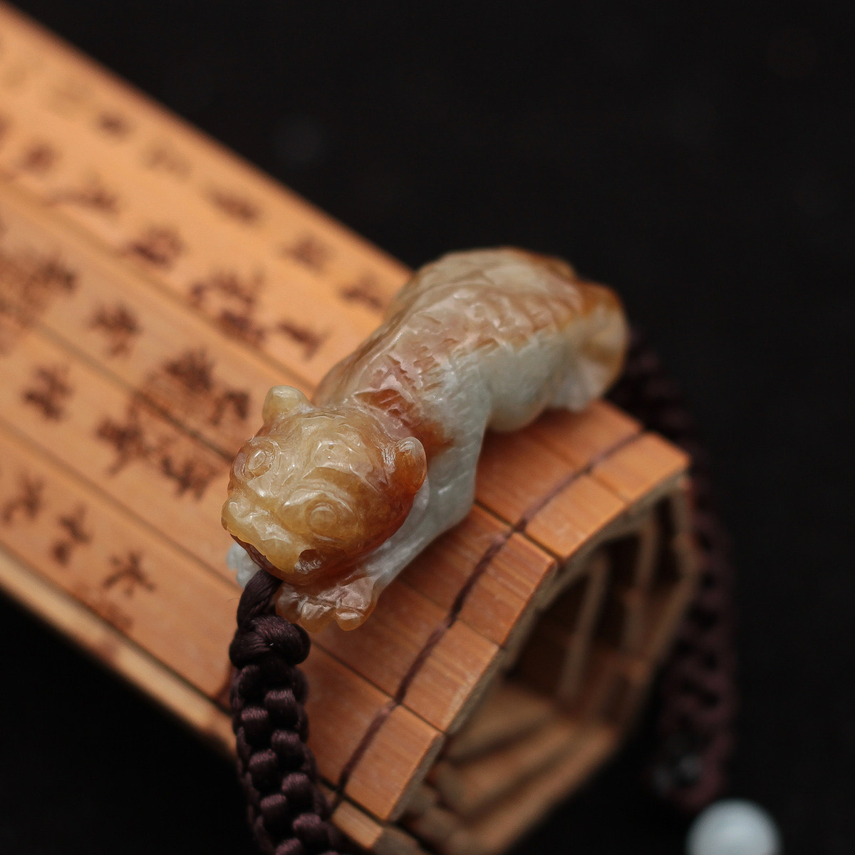 特价 缅甸天然翡翠A货玉器 糯种红翡霸气生肖老虎手牌手链 包邮