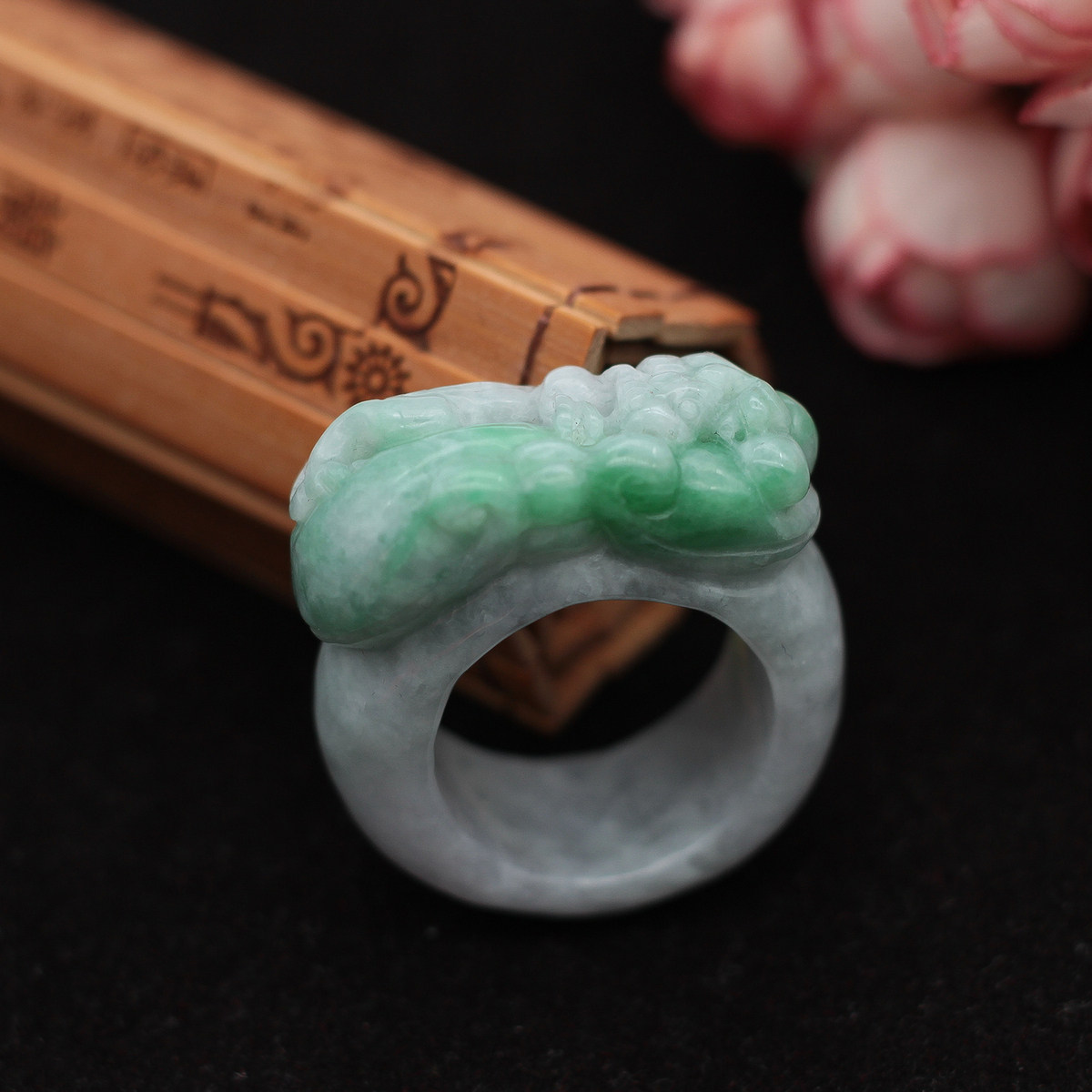 5mm 缅甸天然翡翠a货玉器 糯种飘绿如意螭龙草龙戒指指环 包邮