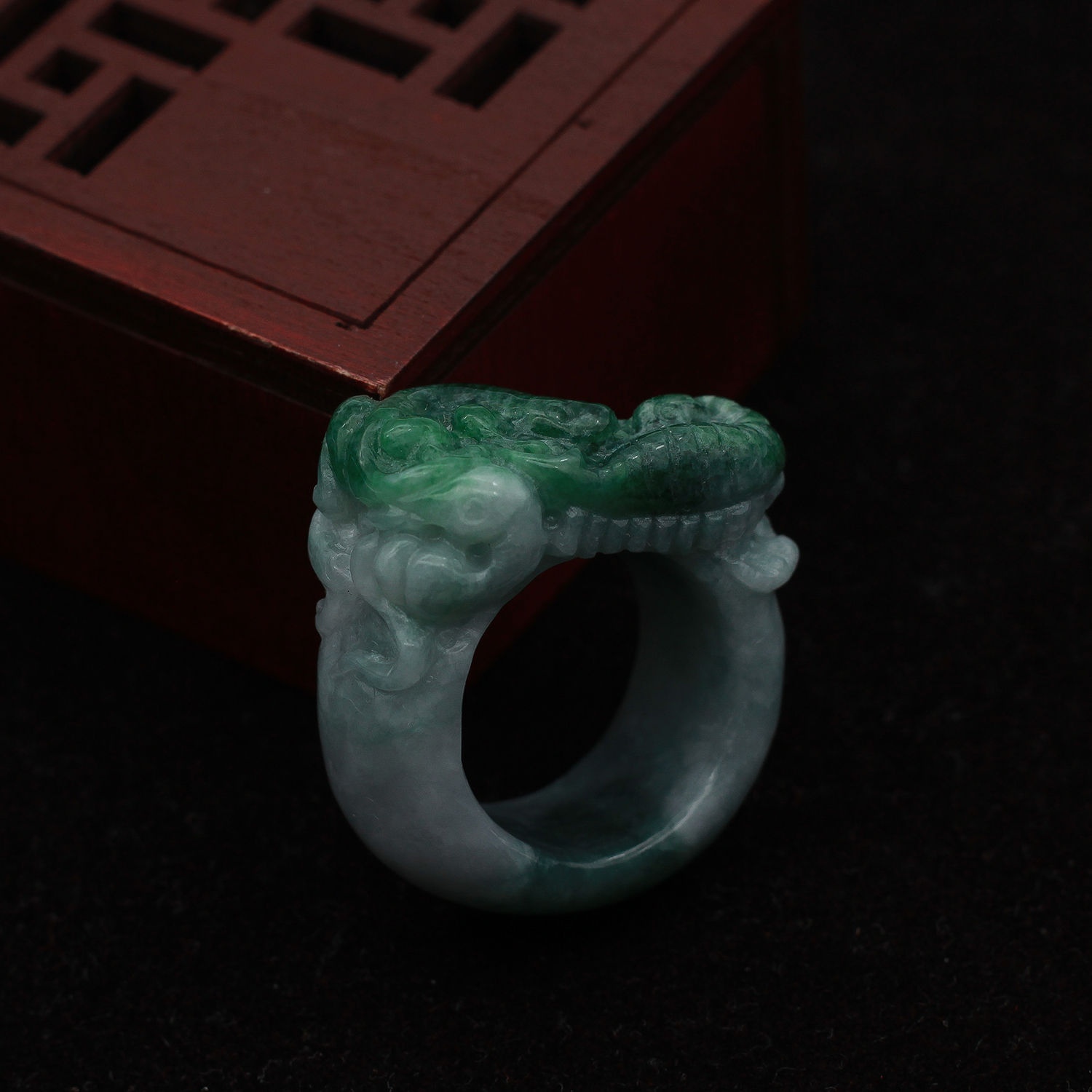 缅甸a货糯种飘绿戒指玉器包邮