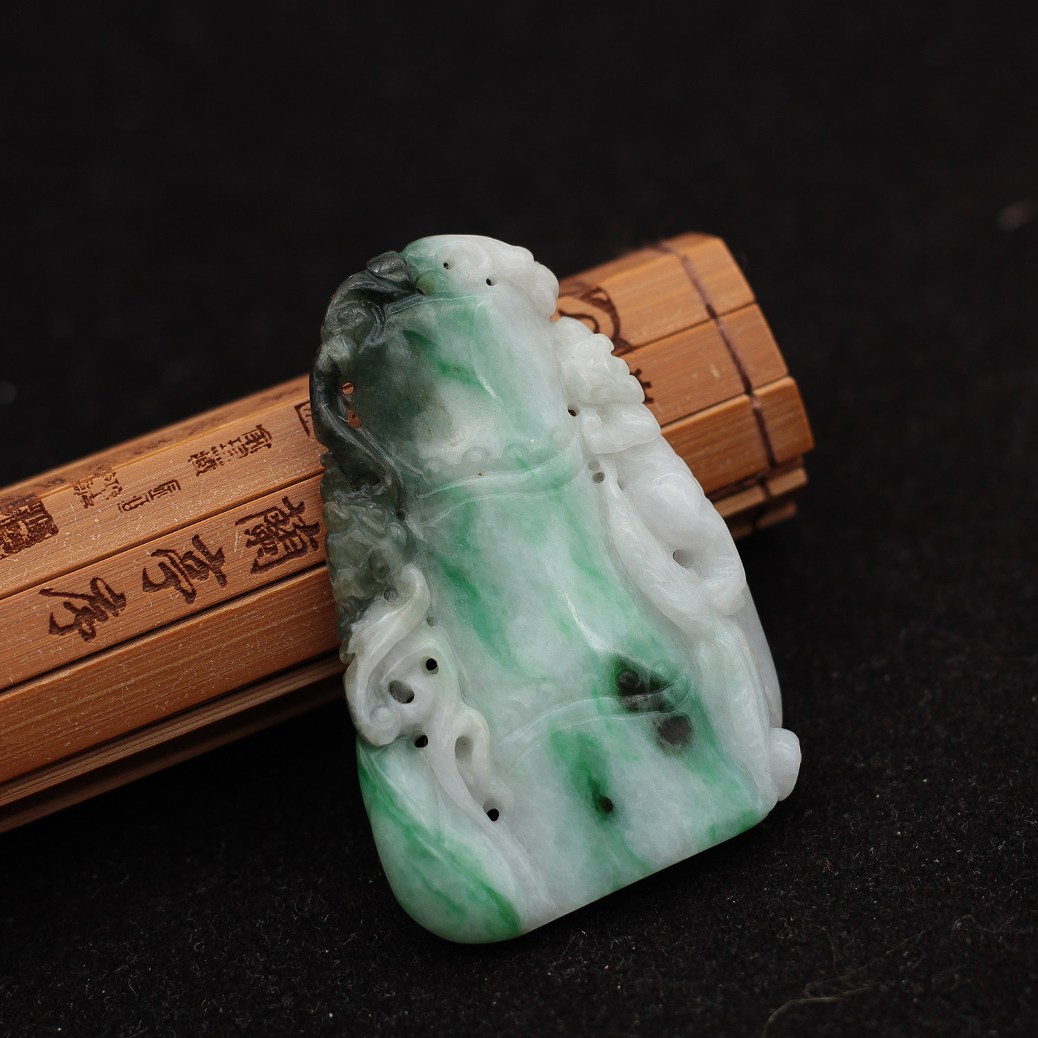 缅甸天然A货翡翠玉器 糯种飘绿玉竹子节节高升男女款玉佩吊坠包邮