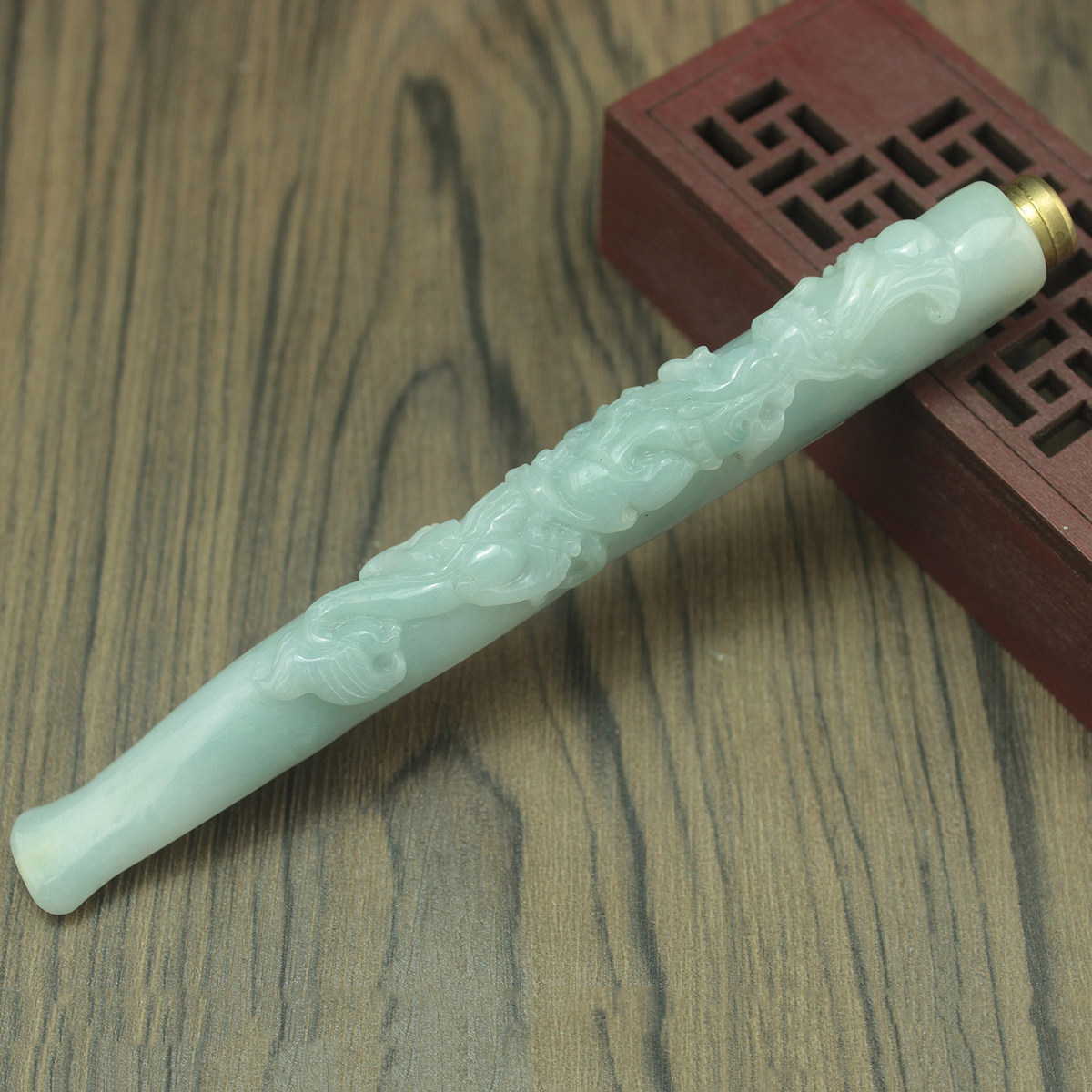 特价 缅甸天然翡翠A货玉器 糯种浅紫罗兰飘花祥龙吐珠长烟嘴 包邮