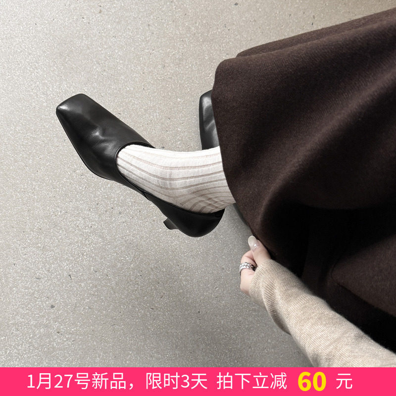 simple。中古风 · 牛皮方头黑色粗跟单鞋26新款深口通勤高跟鞋女,女鞋,深口单鞋,淘宝优惠券,粉丝福利购,淘宝优惠卷