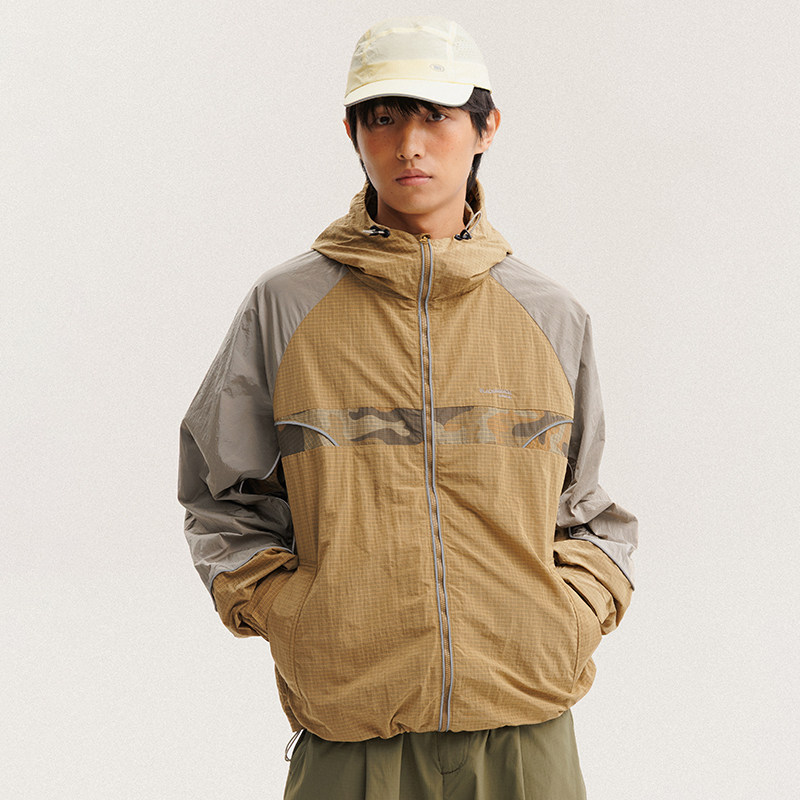 原牛臻品】山系户外防泼水徒步登山服冲锋衣男女宽松防晒速干衣服