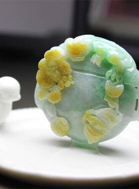 A39翡翠摆财糯冰种礼物瑞兽貔貅如意蝙蝠花瓶阳绿黄翡证书摆件