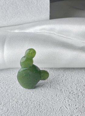 F87和田玉碧玉仙人掌造型可爱雕刻文玩吊坠挂坠珍品礼物证书秒发
