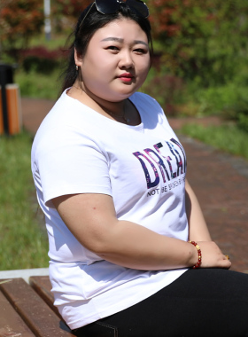 加肥加大正肩白色大码女士t恤短袖女字母宽松200斤胖mm纯棉短款夏