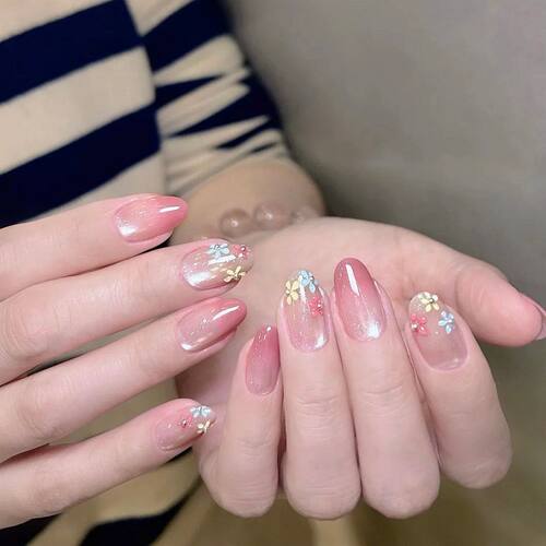 春夏清透裸粉渐变气质小花猫眼高级温柔显白小清新半手工穿戴美甲