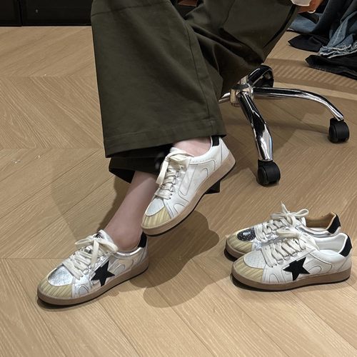 Z时代反精致德训鞋星星小脏鞋女