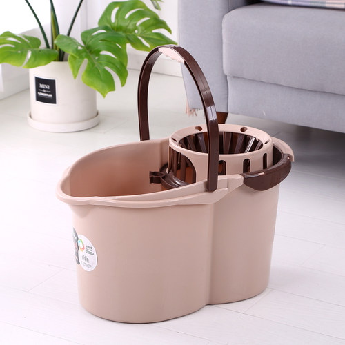 拖把塑料带滑轮甩干桶圆头布包