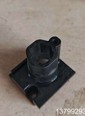 ABB 580系例 200KW  电缆塑料固定座3AUA00