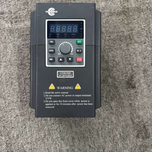 康元CDE300变频器，型号CDE300-4T4R0G/5R