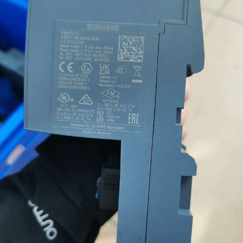 西门子6ES7158-3AD10-0XA0，现货实拍，有少量