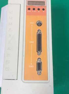 拆机伺服器一个，型号TS0300A32，实物图一个，566元