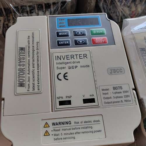 一手拆机现货，精研JSCC出品工业变频器。