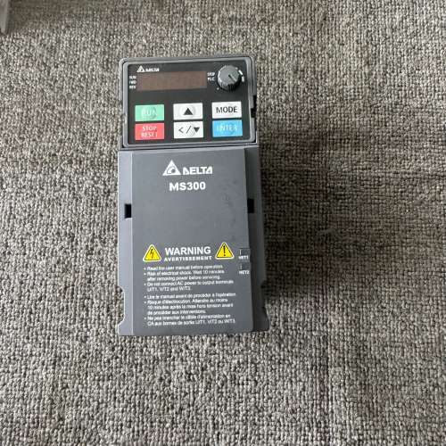 台达变频器，型号MS300，VFD4A2MS43ANSAA，