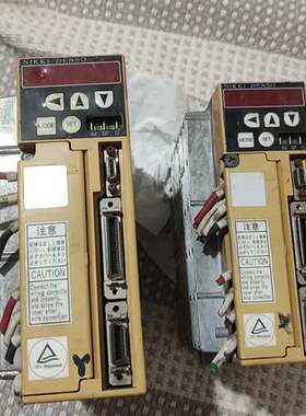 拆机：伺服器驱动器 NPSA-ZMTA-751AE-CE：！