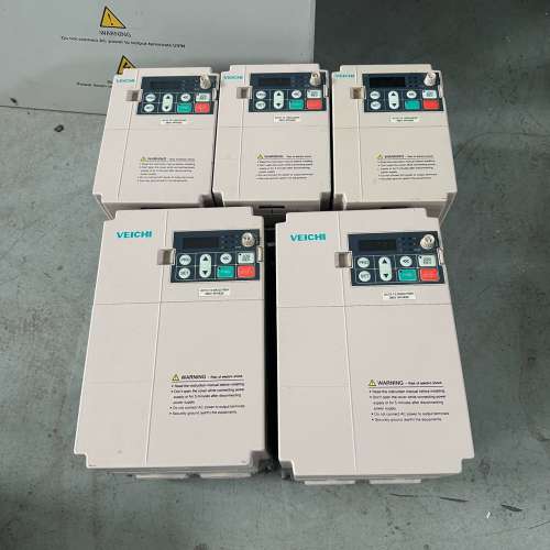 纬创变频器伟创 AC70-T3-1R5G/2R2P成色漂亮A