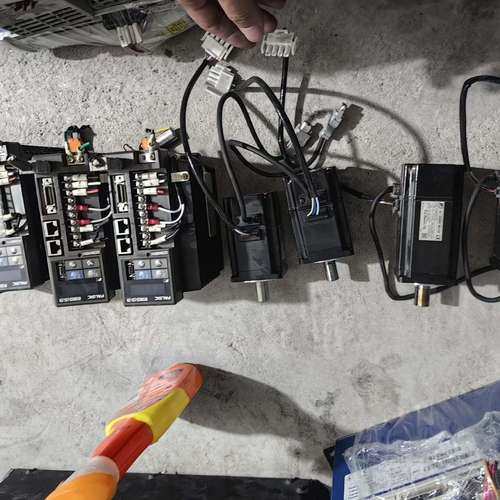 富士驱动器 RYS401S3-LSS-Z24 RYS201S