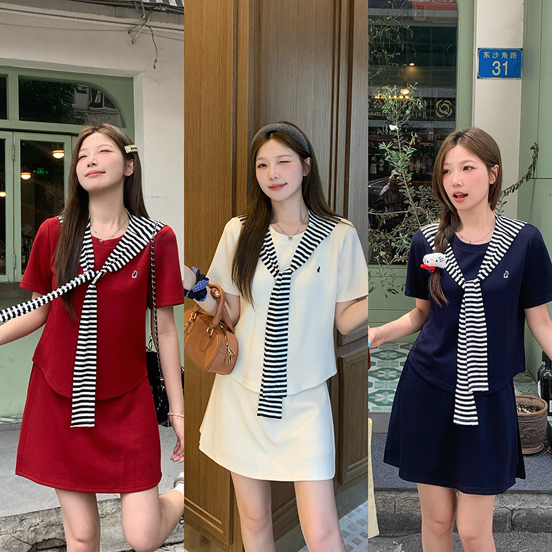 包邮2026夏装新款胖mm大码女时尚韩系条纹披肩休闲短袖半身裙套装