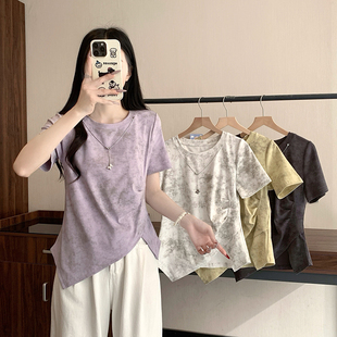 新款 2026夏装 胖mm大码 女时尚 T恤 设计感扎染圆领不规则短袖 包邮