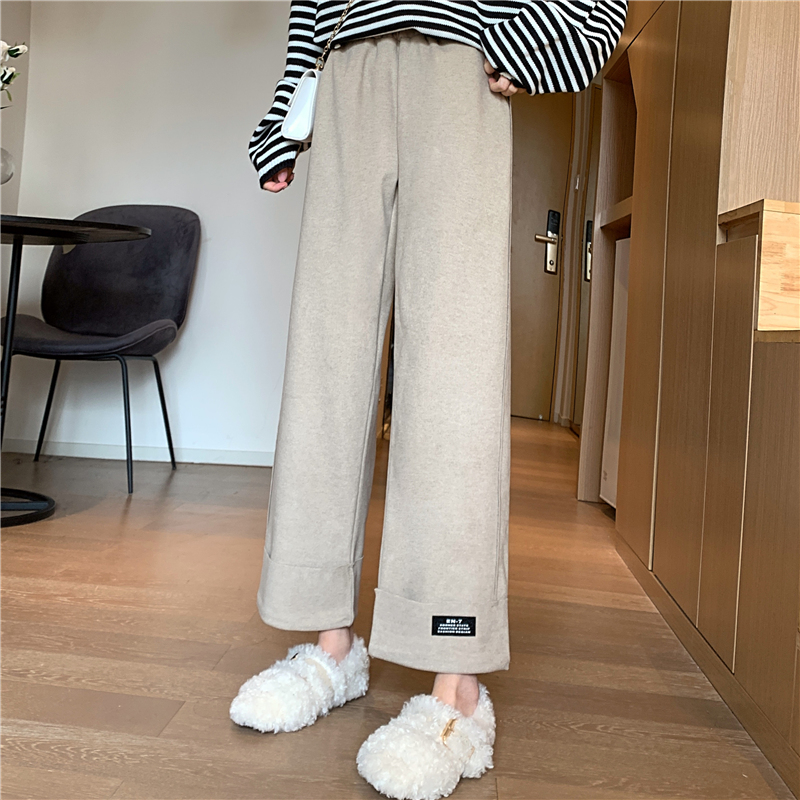 Real shot of new woollen cloth wide leg pants in autumn and winter 2020
