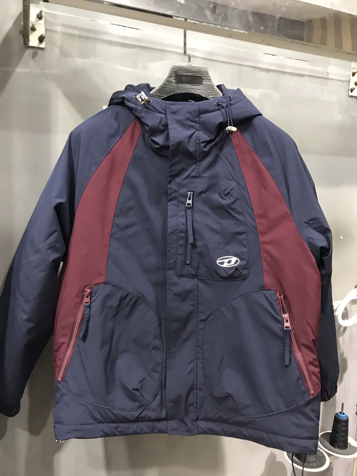 新品男士加厚保暖棉衣连帽冲锋衣百搭潮流日系时尚拼接撞色外套