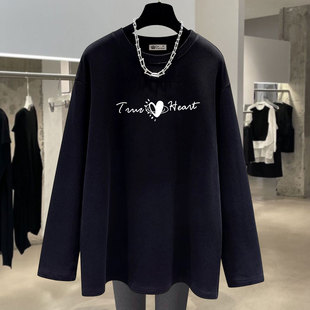 磨毛t恤女长袖2025新款春秋冬季黑白小爱心宽松德绒打底衫中长款