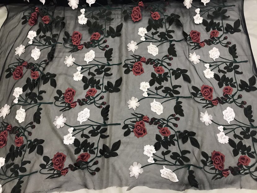 高档柔软弹力水溶蕾丝网纱刺绣花布料立体镂空连衣裙旗袍礼服面料