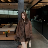 外套 LYDF韩版 宽松小众狐狸毛领欧货羽绒服女高级感鹅绒短款 85232
