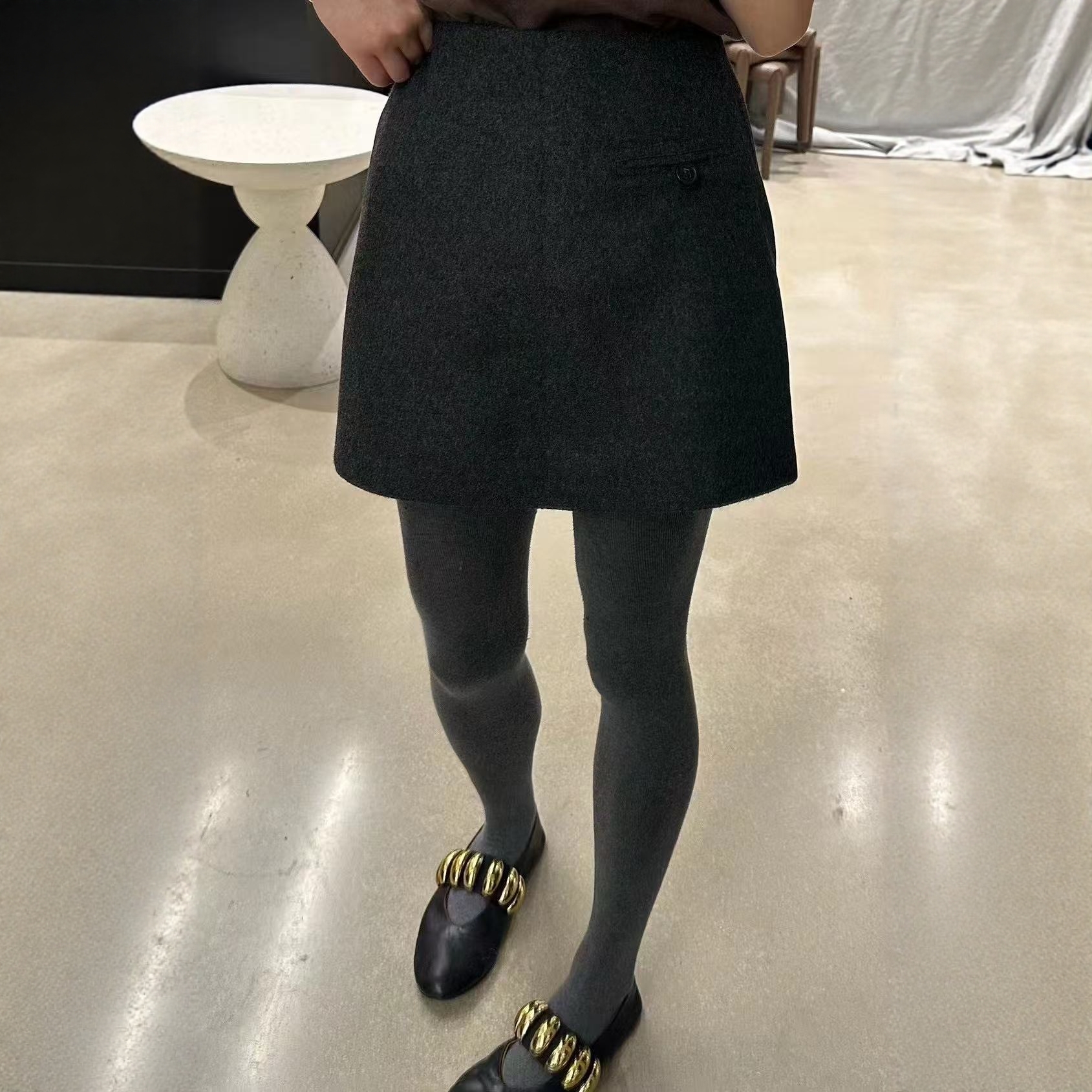 韩版宽松显瘦羊毛呢半身裙