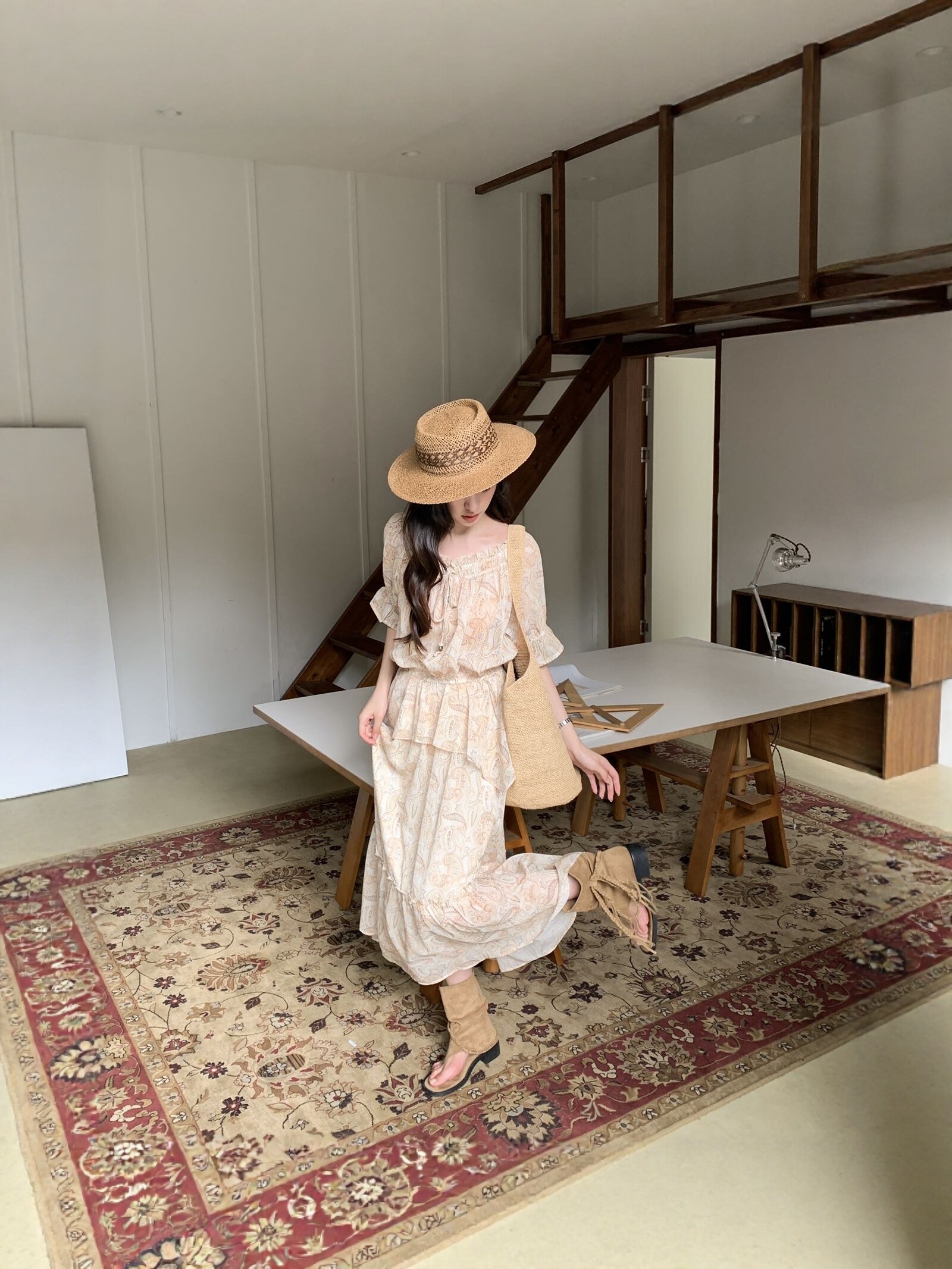 尚贝啦2718圆领系带松紧高腰宽松飘逸碎花连衣裙女夏季甜美风长裙