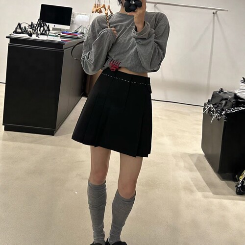 韩版高腰显瘦百搭百褶短裙
