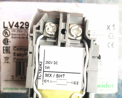 原装正品 施耐德MX分励脱扣线圈DC250V LV429394 全新现货