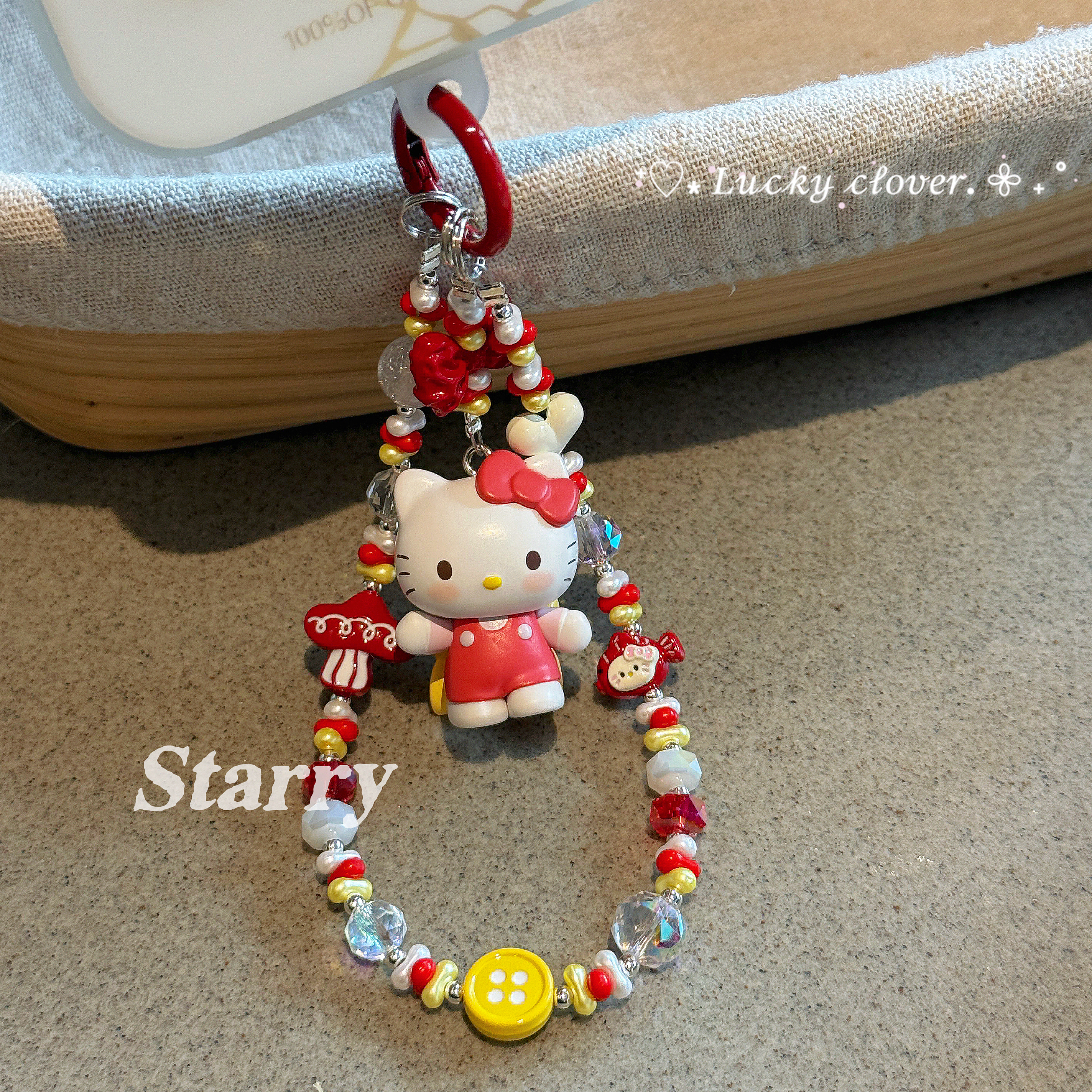 starry三丽鸥kitty萌粒手机链红钥匙扣挂件礼物包链手工串珠防摔