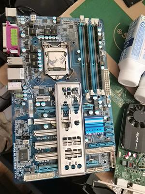 技嘉 p55a-ud3r大主板+i5 760处理器。 主板成【询价】