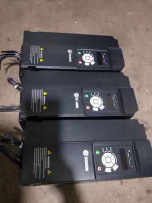 19年众辰T9400-18.5G/22P变频器，18.5KW【询价】