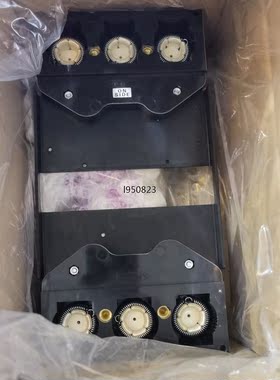 1-1-1 开关底座 T2PM40E3A 2064S，标价，【询价】