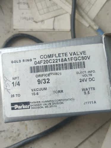派克04f20c2218a17fgc80v电磁阀全新一个如图【询价】