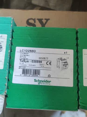 施耐德lc1d25bd四个二个已开封全新库房备件成色如图实物【询价】