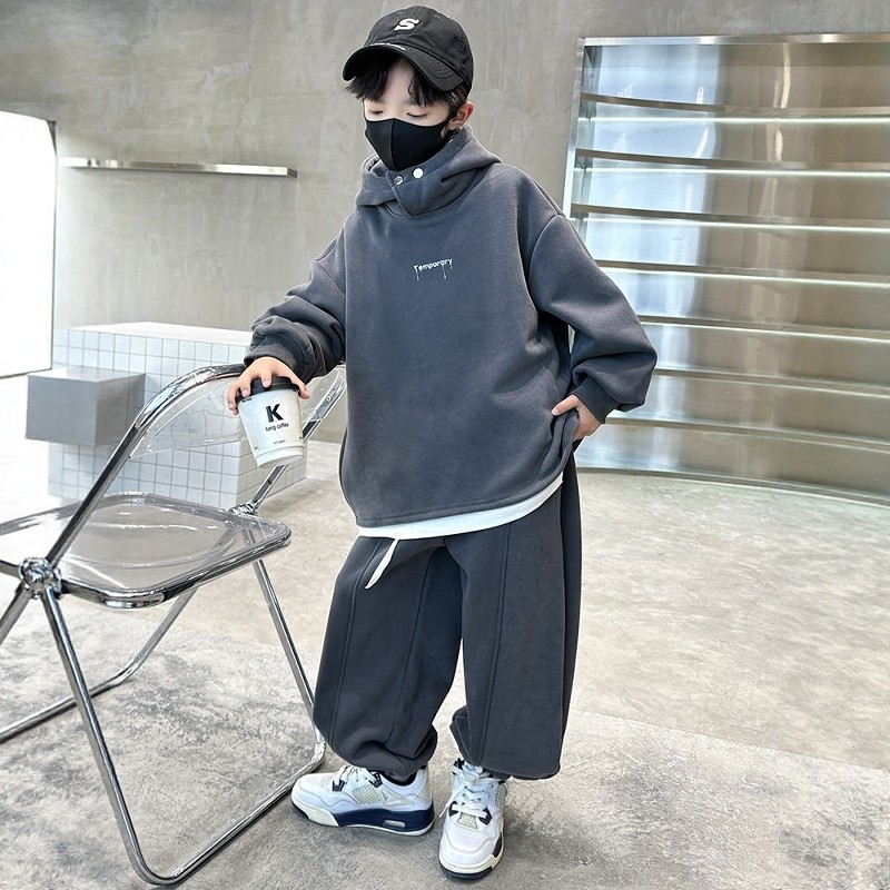 日本JGYP2026新款男童春装运动服套装连帽卫衣帅气中大童两件套春