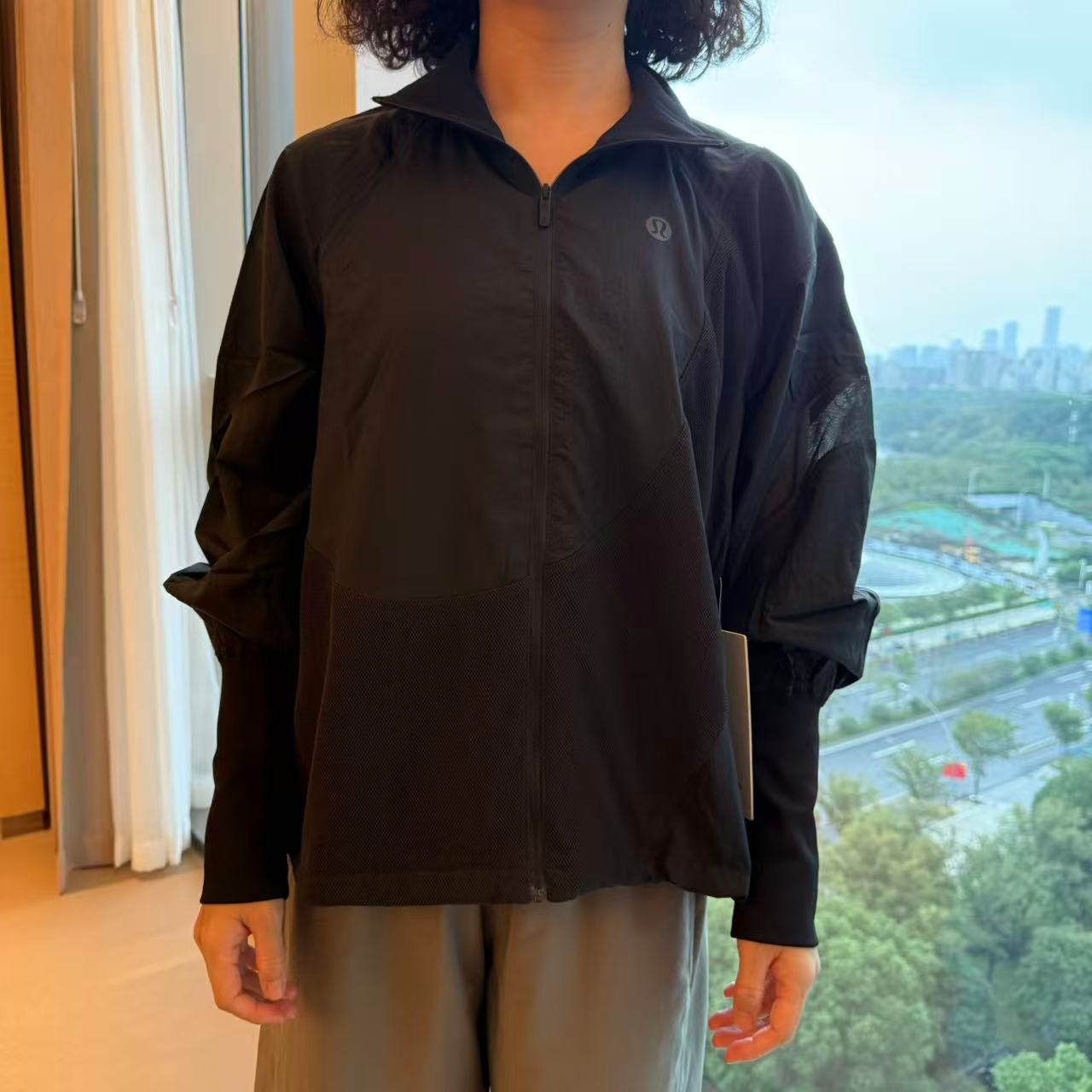 lululemon网球瑜伽拉链