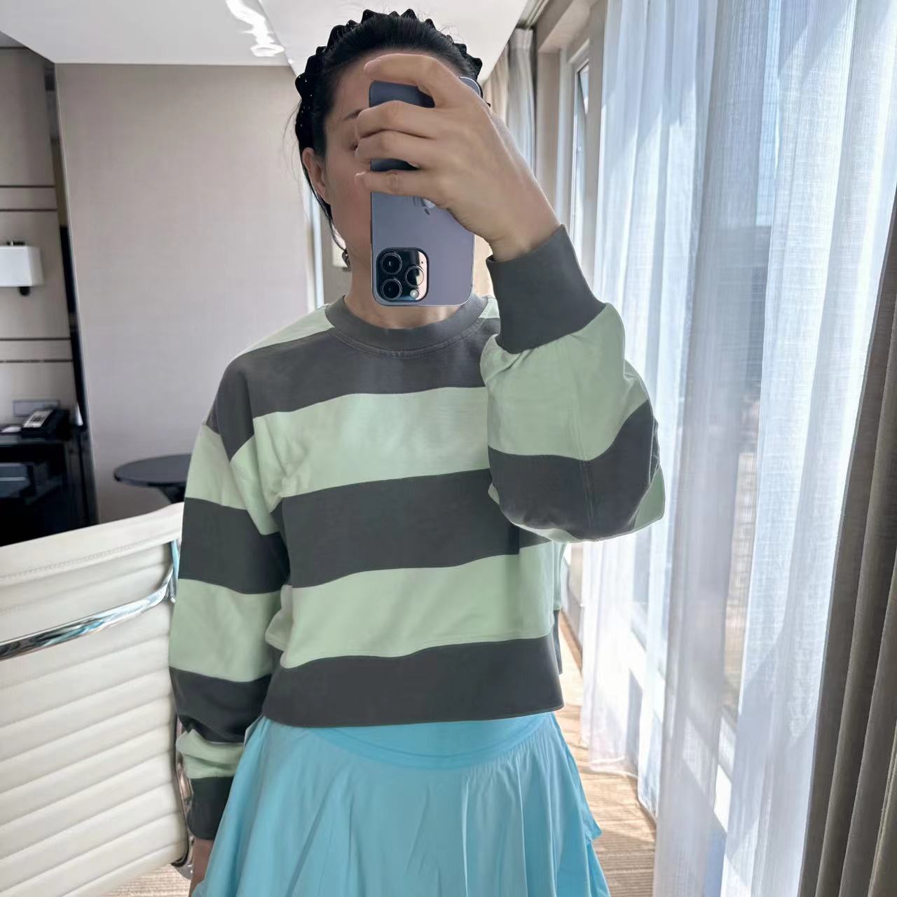 女士短款套头卫衣lululemon