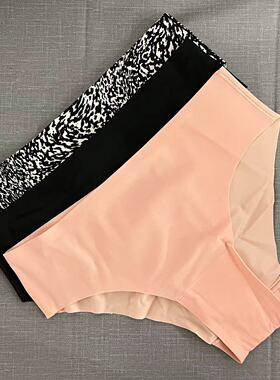 Lululemon InvisiWear  Mid-Rise Cheeky Bikini 女士内裤 3条装
