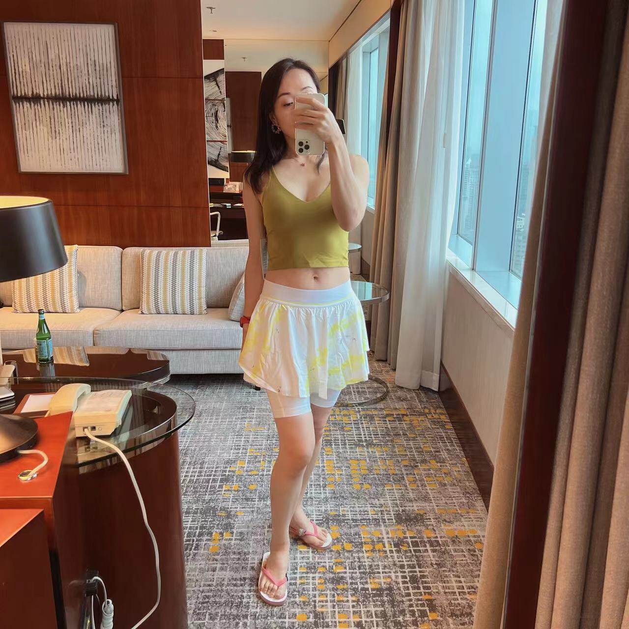 lululemon9寸半身裙有口袋