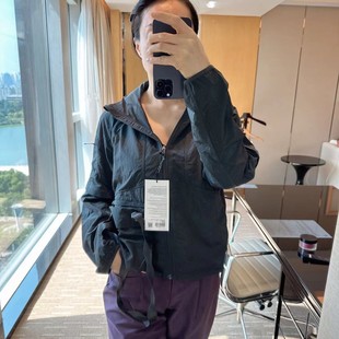 Lululemon convertible ripstop hiking jacket 女士徒步外套
