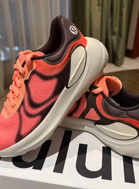 lululemon beyondfeel run 女士运动跑鞋