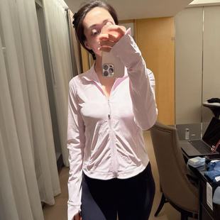 lululemon lightweight 女士轻盈版跑步夹克