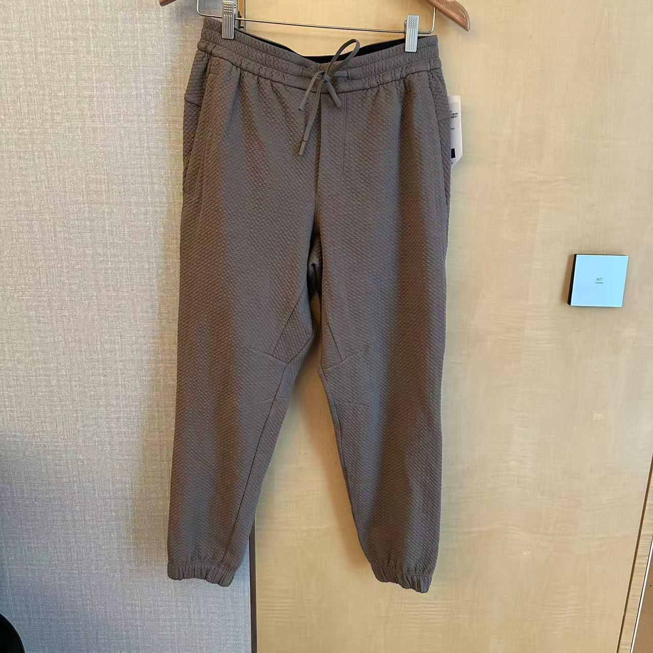 lululemon Textured 男士双面针织棉混纺运动裤*短款 28-30''