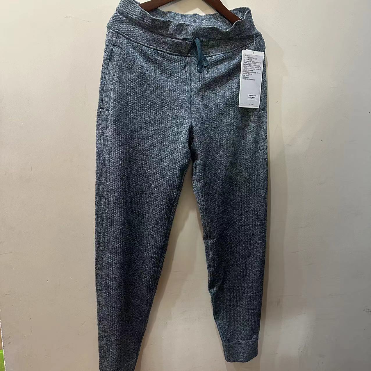 lululemon engineered warmth relaxed jogger女士休闲保暖长裤