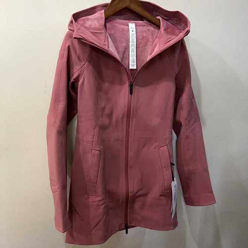 lululemon repelshell  rain jacket 女士外套 内里加绒